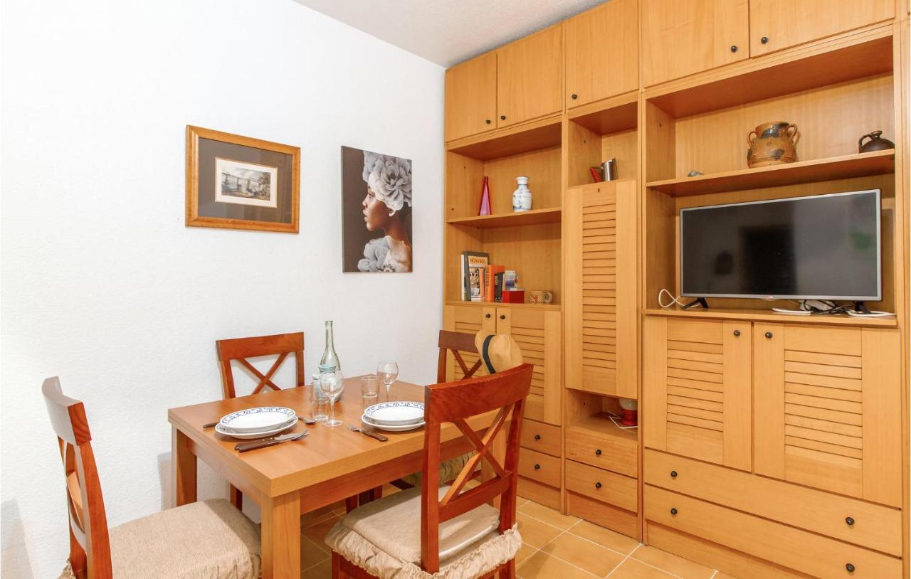 1 Bedroom Nice Apartment In Santa Pola Exterior photo